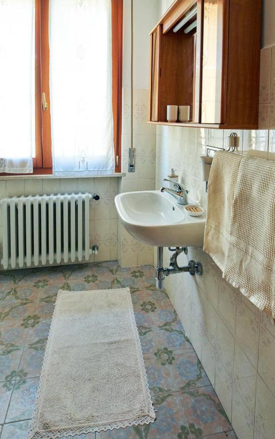 Cinzia'S Holiday Home Дезенцано-дель-Гарда Екстер'єр фото