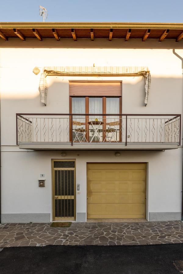 Cinzia'S Holiday Home Дезенцано-дель-Гарда Екстер'єр фото